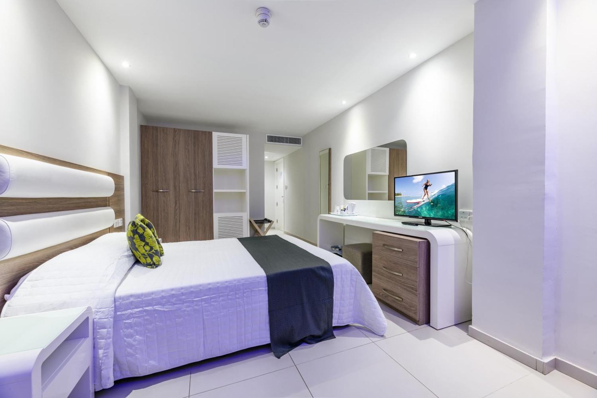 Tasia Maris Sands (Adults Only) 圣纳帕 客房 照片